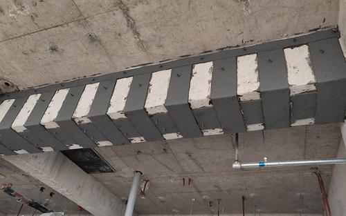 粘鋼加固施工工法